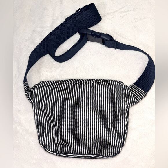 Herschel Supply Co. Fifteen Cotton Casuals Hip Pack In Navy Blue Hickory Stripe - Picture 3 of 4